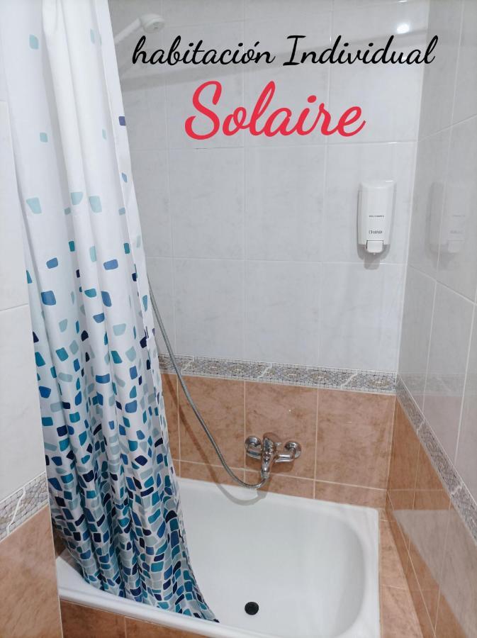 Hostal Restaurante Solaire Castañar de Ibor المظهر الخارجي الصورة